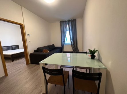 Pronájem bytu, 2+kk, 45 m²
