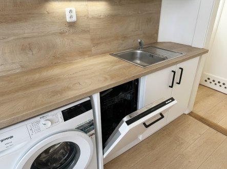 Pronájem bytu, 3+1, 89 m²