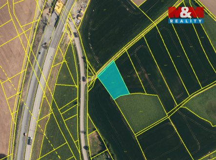 Prodej pozemku pro komerční výstavbu, 2 032 m²