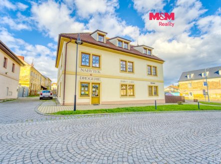 Pronájem obchodní prostory, 156 m²