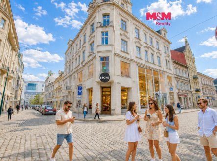 Pronájem obchodní prostory, 598 m²