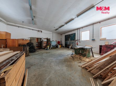 Prodej výrobní prostory, 2 388 m²