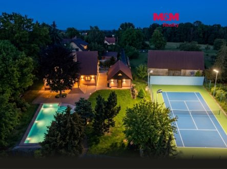 Prodej domu/vily, 300 m²