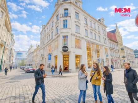 Pronájem restaurace, 598 m²