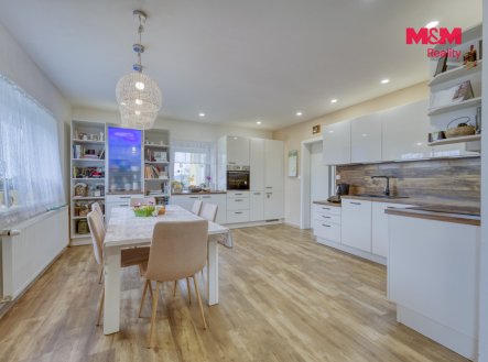 Prodej domu/vily, 197 m²
