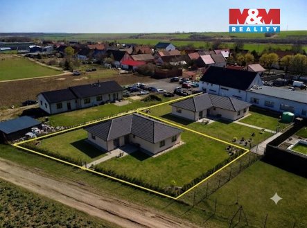 Prodej pozemku pro bydlení, 1 732 m²