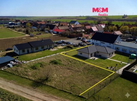 Prodej pozemku pro bydlení, 900 m²