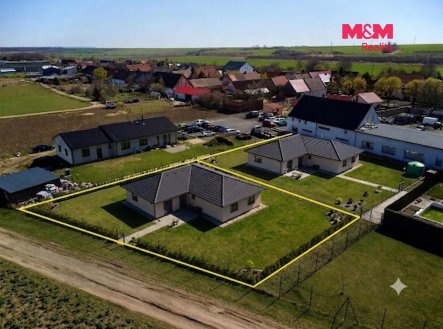 Prodej pozemku pro bydlení, 900 m²