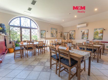 Prodej restaurace, 390 m² obrázek