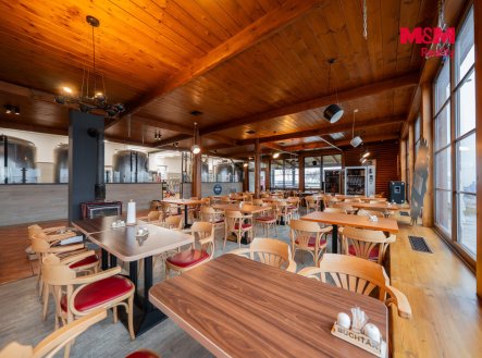 Prodej obchodní prostory, 600 m²