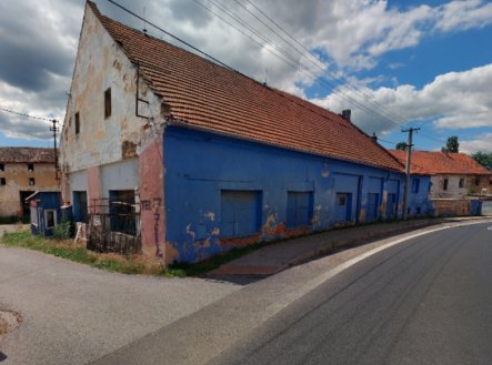 Pronájem skladu, 400 m²