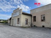 Pronájem skladu, 1 500 m²