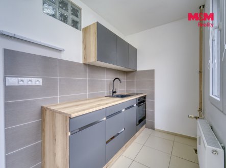 Prodej bytu, 4+1, 64 m²