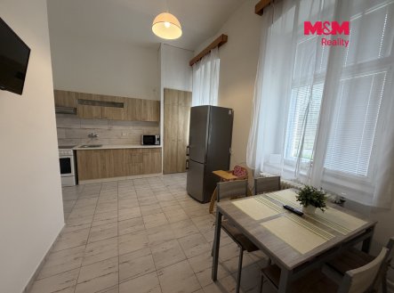 Pronájem bytu, 2+kk, 57 m²