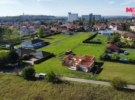 Prodej pozemku pro bydlení, 1 044 m²