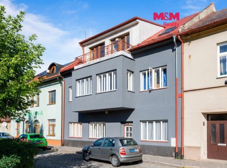 Pronájem bytu, 5+1, 150 m²