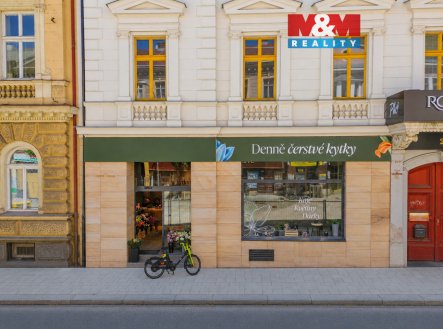 Pronájem obchodní prostory, 145 m²