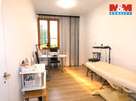 Pronájem obchodní prostory, 50 m²