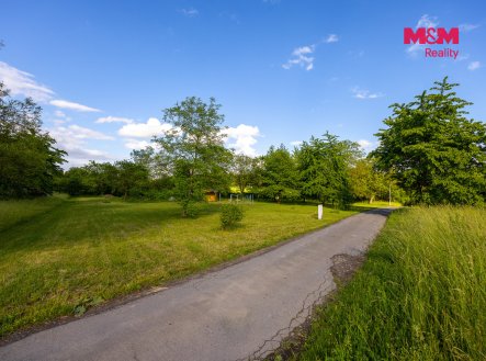 Prodej pozemku pro bydlení, 1 596 m²