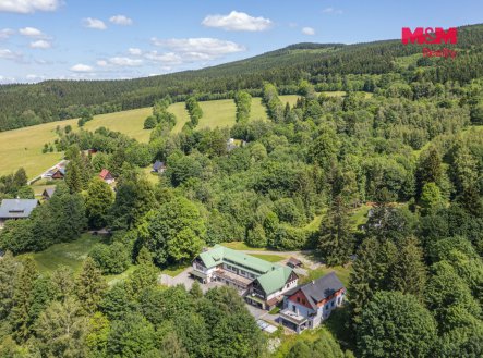 Prodej hotel, 1 200 m²