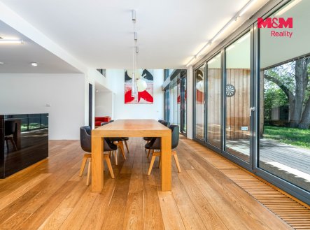 Prodej domu/vily, 334 m²
