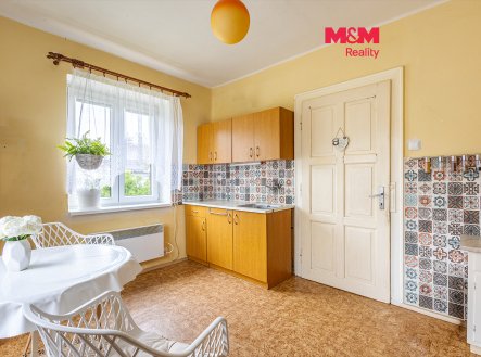 Prodej bytu, 2+1, 65 m²