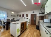 Prodej domu/vily, 210 m²