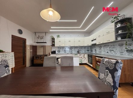 Prodej domu/vily, 210 m²