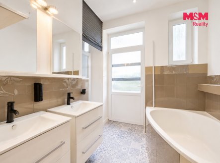 Prodej bytu, 4+kk, 108 m²
