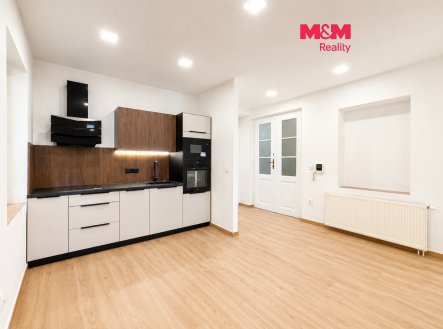 Pronájem bytu, 3+1, 120 m²