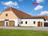 Pronájem skladu, 204 m²