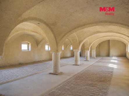 Pronájem skladu, 204 m²