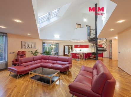 Prodej domu/vily, 350 m²