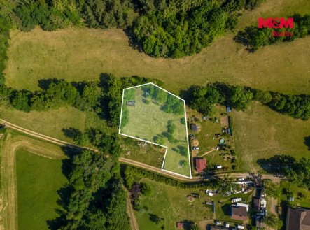 Prodej pozemku pro bydlení, 1 927 m²