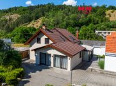 Prodej - dům/vila, 275 m²
