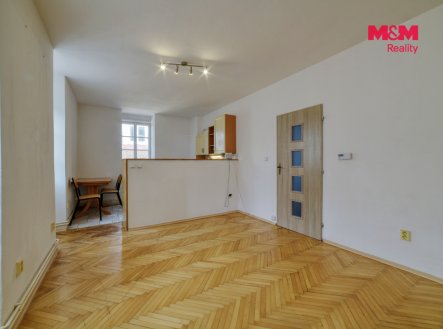 Pronájem bytu, 1+kk, 27 m²