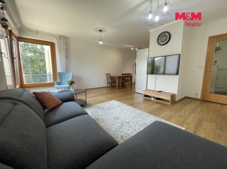 Pronájem bytu, 3+kk, 83 m²