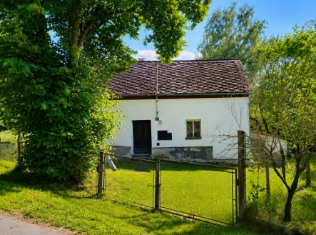 Prodej chaty/rekreačního objektu, 16 300 m²