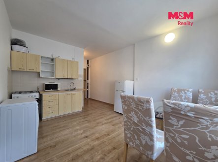 Pronájem bytu, 1+1, 37 m²