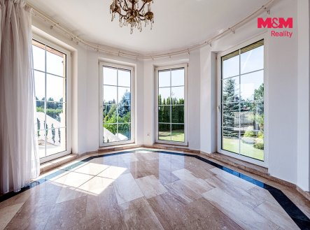 Pronájem domu/vily, 395 m²