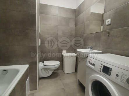 Pronájem bytu, 1+kk, 35 m²