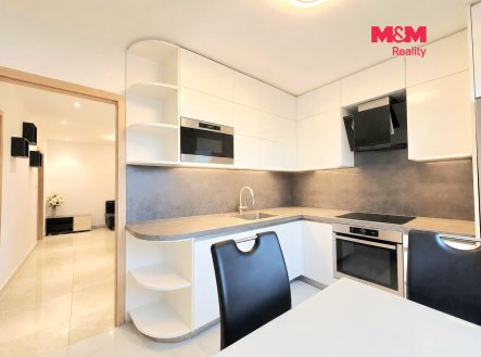 Prodej bytu, 4+1, 71 m²