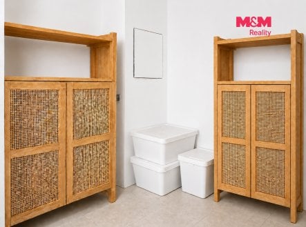 Pronájem obchodní prostory, 32 m²