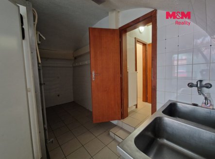 Pronájem obchodní prostory, 39 m²