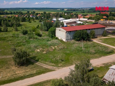 Prodej pozemku pro komerční výstavbu, 8 584 m²