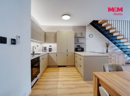 Prodej bytu, 3+kk, 100 m²