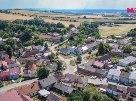 Prodej obchodní prostory, 220 m²