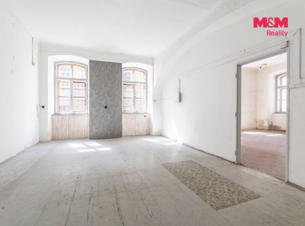 Prodej obchodní prostory, 108 m²