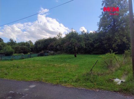 Prodej pozemku pro bydlení, 1 071 m²