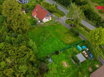 Prodej pozemku pro bydlení, 1 071 m²